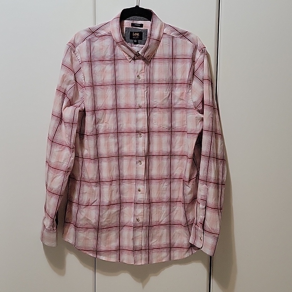 Lee long sleeve men's button down shirt